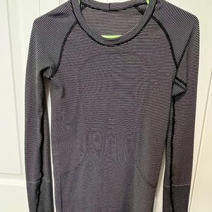lululemon Swiftly Tech Long Sleeve